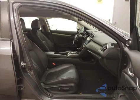 2016 Honda Civic Touring z USA, uszkodzony, nr VIN 19XFC1F92GE039798